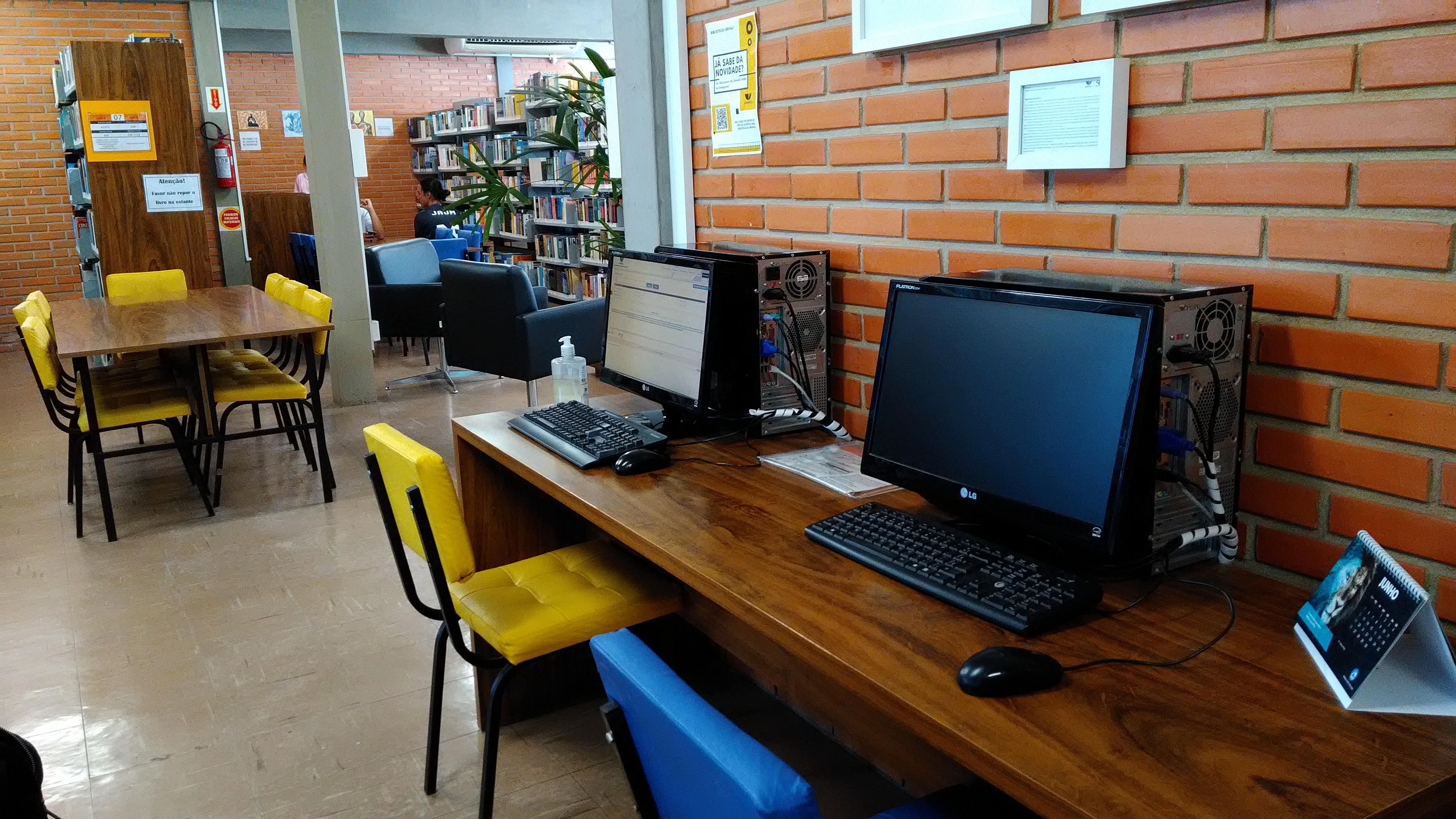 Biblioteca de Tijucas - Foto 04